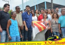 Prefeito Rogério Andrade faz entrega de pavimentação e urbanização na Beira Mar e Urbis 1, em SANTO ANTONIO DE JESUS