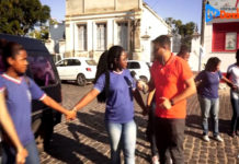 VALENÇA: Alunos e professores protestam contra fechamento de escola estadual JOÃO LEONARDO DA SILVA