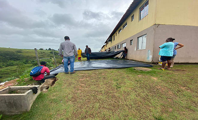 Saj Rachadura No Solo No Cidade Nova Ii Causada Pelas Chuvas