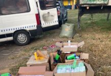 Celulares roubados são descobertos em carga apreendida pela PRF e Receita Federal em Feira de Santana (BA) — Polícia Rodoviária Federal WhatsApp Image 2024-09-12 at 18.45.24.jpeg