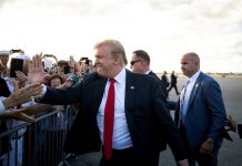 Pequenas doações são trunfo de Trump e democratas na busca de voto nos EUA
