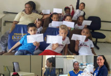 D.M.COSTA- CRIANÇAS DA CRECHE MUNICIPAL APRENDEM A POSTAR CARTINHAS EM PROJETO DOS CORREIOS