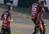 Com um jogador a menos em campo, Vitória vence a Ponte Preta fora de casa