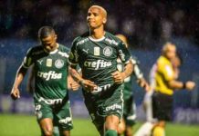 “Meu papel é cair…” – Deyverson, do Palmeiras, diz ser comparado a Neymar por quedas e garante ter sofrido pênalti
