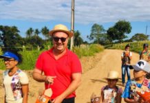 DOM MACEDO COSTA: A 3ª Cavalgada de Cavalo de Pau com os alunos das Escolas Municipais Bom Jesus da Lapa