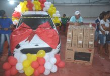 Fotos do 33o. aniversário da Comercial Coroa, com sorteio de um carro 0 km, 10 televisores, 28.12.19