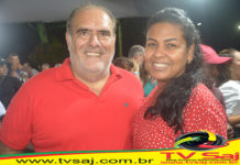 RICARDO MOURA, prefeito de Valença, enaltece Festa de Janeiro e gestão Hunaldo, em JAGUARIPE