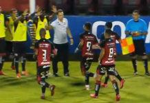 Vitória vence CRB por 2 a 1 no Nordestão
