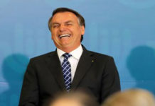 Bolsonaro compartilha vídeo que sugere trocar brasileiros por japoneses