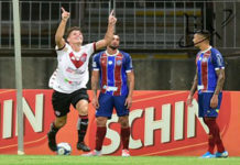 Vico exalta atuação do Vitória no clássico e comemora gol marcado