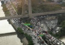 Uso de carro como meio de transporte deve cair 28% em SP na próxima década, diz consultoria