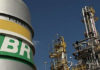 Petrobras irá cortar até 30% dos salários de funcionários; medida quer economia de 700 mi