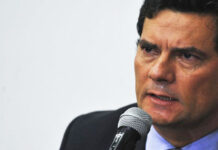 ‘Tão loucos mas, ainda bem, tão poucos’, diz Moro sobre protesto em Brasília