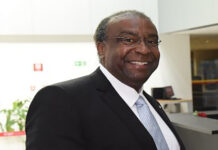 “Fake news na Educação?” – Decotelli muda currículo após universidade argentina revelar reprovação em doutorado