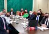 JOGO CÊNICO: máscaras caem em reunião de líderes de governo, na Câmara de Deputados