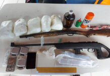 Traficante é preso com meio milhão em pasta base de cocaína em Lauro de Freitas