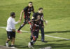 Rafael Carioca comemora gol que garantiu empate ao Vitória diante da Ponte Preta