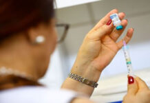 Rússia registra primeira vacina do mundo contra coronavírus