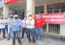Mobilização contra as demissões no Santander