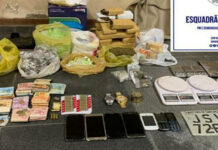 Feira: Casal é flagrado com 11 quilos de entorpecentes e R$ 9,3 mil em espécie