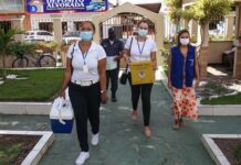 Idosos recebem primeira dose de Coronavac em abrigo em Santo Antônio de Jesus