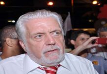 Wagner prega cautela sobre impeachment e diz que Forças Armadas não aprovam Bolsonaro