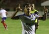 Bahia bate o Doce Mel e vence a primeira no Baianão