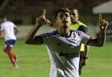 Bahia bate o Doce Mel e vence a primeira no Baianão