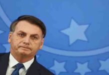 Bolsonaro exalta militares e diz que Brasil viveu regime um pouco diferente na ditadura