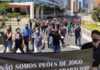 Manifestantes fazem protesto contra fechamento do comércio em Salvador
