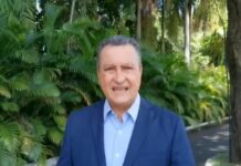 “Ele é o grande aliado do vírus e da morte”, diz Rui Costa sobre Bolsonaro após ação no STF
