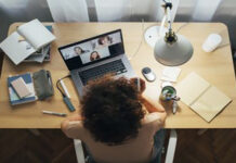 Ausência de atividades físicas e má postura causam problemas ortopédicos durante home office