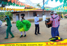 Prefeito Genival entrou, literalmente, na dança, em evento do Programa Panela de Bairro da TvBahia, no Bomfim, em Santo Antonio de Jesus