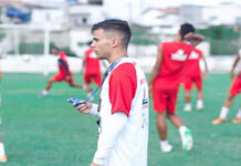 Tradicional no estado, Botafogo-BA aposta em treinador de apenas 22 anos para voltar à elite
