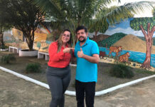 Patrícia Vilela, pré-candidata à deputada federal, pelo Podemos, emocionou-se com a obra social da APRISCO, conduzida pelo pastor Reinaldo