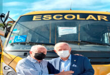 Município de Jaguaripe recebe ônibus escolar 0Km, em emenda canalizada pelo Deputado Jurandy Oliveira
