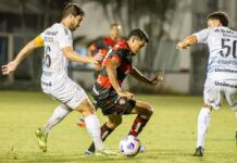 Copa do Brasil: Vitória amarga revés diante do Grêmio no jogo de ida das oitavas de final