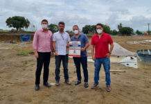 Secretaria de Desenvolvimento Sustentável e Meio Ambiente entrega alvará de construção àTopázio Colchões, em SAJ