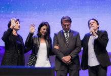 Pastores ensaiam recuo do bolsonarismo, diz jornal