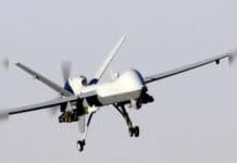 Enquanto condena Rússia, EUA bombardeiam a Somália com drone
