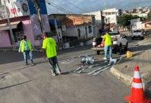 SAJ: Prefeitura instalou placa de trânsito, de conversão livre para a direita, na rua Tiradentes