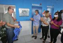 Governador Rui Costa autoriza convênio para acabar com escola multisseriado