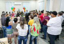 Fazendo aniversário, nesta segunda-feira (09), prefeito Genival Deolino foi homenageado