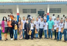 Prefeitura premiou, nesta segunda-feira (25), alunos que se destacaram no Festival Internacional de Xadrez