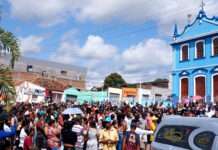 Mototaxista é sepultado sob clima de comoção em Brejões