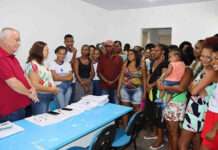 Prefeito Wilson Pedreira recebeu os 50 primeiros alunos aprovados no Programa Jovem Estagiário: SALINAS DA MARGARIDA
