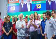 Lula anuncia internet para todos e aumento real do salário mínimo