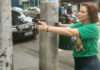 Carla Zambelli saca arma na rua em SP e pode responder por ameaça e constrangimento ilegal