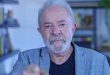 Lula afirma que só definirá ministros após viagem ao Egito