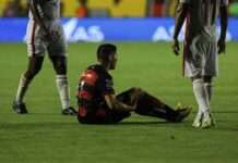 Vitória sai na frente, mas sofre virada para o Náutico no Barradão